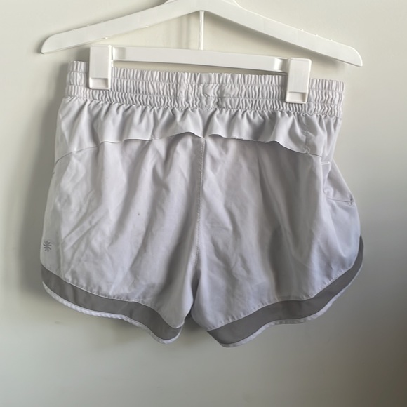 Athleta mesh racer run short. 4in. Size medium. - Picture 2 of 4